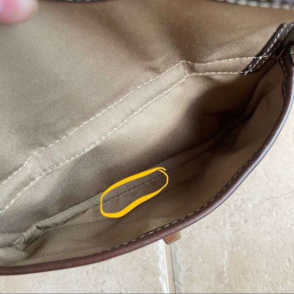 BROWN COACH PURSE - Picture 15 of 16